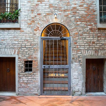 Mazzini101Apartment Феррара Экстерьер фото